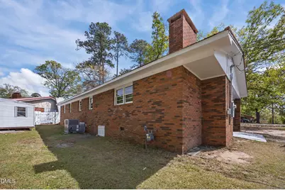2934 Academy Street, Sanford, NC 27332 - Photo 32
