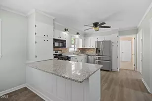 2934 Academy St, Sanford, NC 27332 - Photo 10