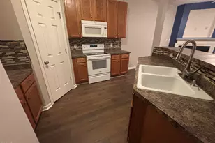 27 Great View Ct, Clayton, NC 27527 - Photo 4