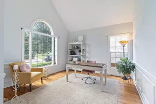 103 Greygate Pl, Cary, NC 27518 - Photo 4