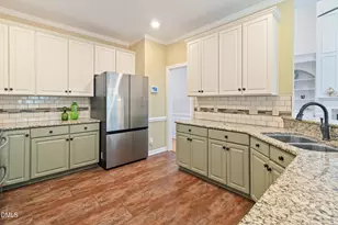 103 Greygate Pl, Cary, NC 27518 - Photo 12