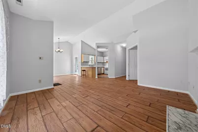 105 Ellsworth Place, Cary, NC 27511 - Photo 2