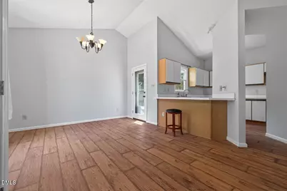 105 Ellsworth Place, Cary, NC 27511 - Photo 6