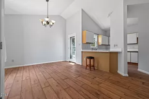 105 Ellsworth Pl, Cary, NC 27511 - Photo 6