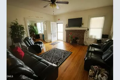 304 W Harnett Street, Dunn, NC 28334 - Photo 6