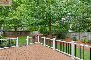 107 Lulworth Ct, Cary, NC 27519 - Photo 32