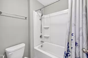 8045 Windthorn Pl, Cary, NC 27519 - Photo 28