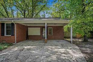 72 Hood Rd, Lumberton, NC 28358 - Photo 8