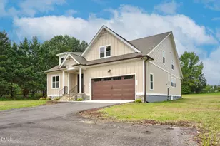 15 Black Feather Ln, Youngsville, NC 27596 - Photo 2