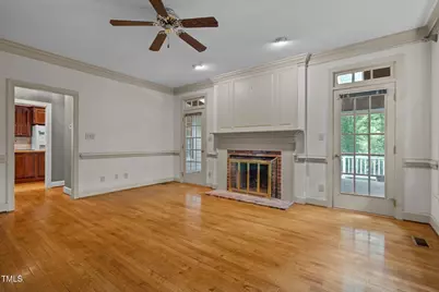 2113 Fallon Oaks Court, Raleigh, NC 27608 - Photo 10