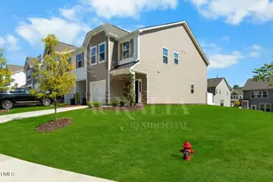53 Lavender Ln, Clayton, NC 27520 - Photo 4