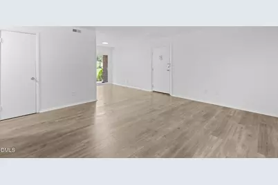 1208 Manassas, Raleigh, NC 27609 - Photo 4