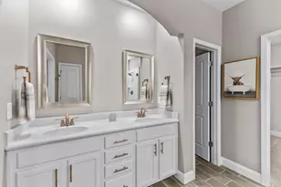 616 Angelica Cir, Cary, NC 27518 - Photo 12