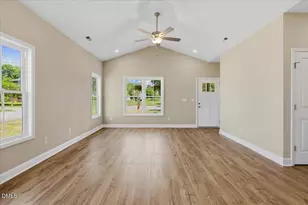 4274 Ellis Ave, Farmville, NC 27828 - Photo 10