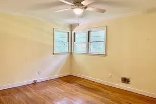 12 S Circle Dr, Chapel Hill, NC 27516 - Photo 16