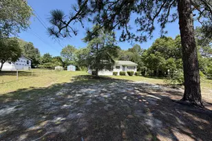 125 Dark Wood Dr, Spring Lake, NC 28390 - Photo 2
