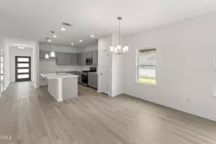 95 Chardonnay Dr, Lillington, NC 27546 - Photo 4