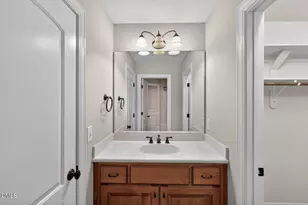 2205 Belvinwood Dr, Fuquay Varina, NC 27526 - Photo 34