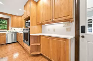 6517 Dresden Ln, Raleigh, NC 27612 - Photo 16