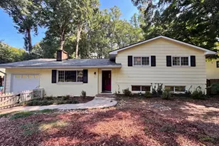 810 Beaver Dam Rd, Raleigh, NC 27607 - Photo 1