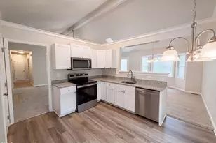 1004 Clifford Dr, Durham, NC 27704 - Photo 2