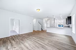 180 E American Marigold Dr, Benson, NC 27504 - Photo 14
