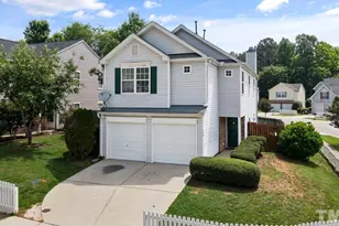 100 Lacombe Ct, Holly Springs, NC 27540 - Photo 2