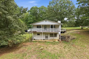 95 N Waters Edge Ln, Henderson, NC 27537 - Photo 1