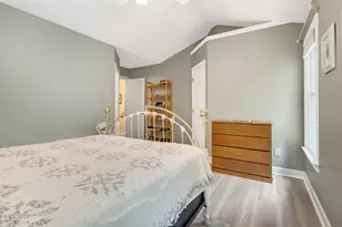 128 Windward Ct, Cary, NC 27513 - Photo 18