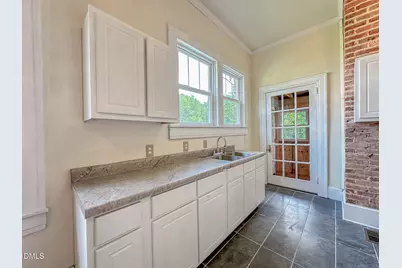 328 N Main Street, Warrenton, NC 27589 - Photo 14