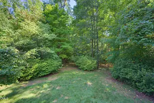 120 Vicksburg Dr, Cary, NC 27513 - Photo 4