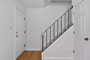 1019 St Marys St, Raleigh, NC 27605 - Photo 4