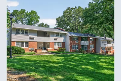 813 Daniels #C, Raleigh, NC 27605 - Photo 2