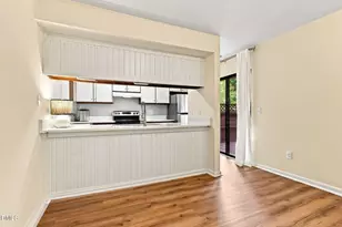 165 Springberry Ln, Chapel Hill, NC 27517 - Photo 6