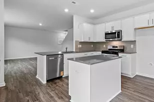 527 Ashley Run, Sanford, NC 27330 - Photo 10
