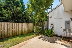 8139 Rhiannon Rd, Raleigh, NC 27613 - Photo 26