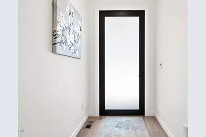 907 N State Street, Raleigh, NC 27604 - Photo 2