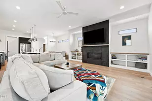 907 N State St, Raleigh, NC 27604 - Photo 8