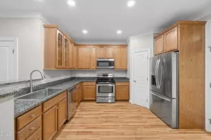 8025 Sycamore Hill Ln, Raleigh, NC 27612 - Photo 4