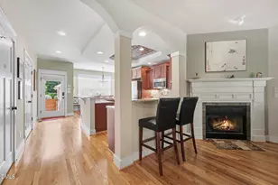 3845 SW Durham Dr, Durham, NC 27707 - Photo 8