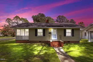 1001 S 2nd St, Smithfield, NC 27577 - Photo 2