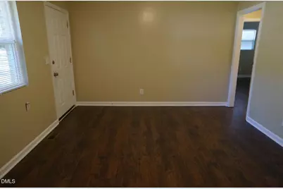 112 E McIver Street, Zebulon, NC 27597 - Photo 4