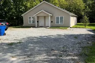 317 E Gilbreath St, Graham, NC 27253 - Photo 2