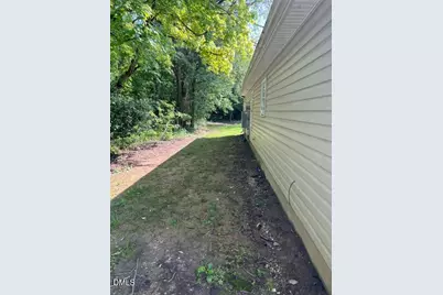 317 E Gilbreath Street, Graham, NC 27253 - Photo 8