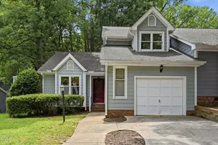 1413 Mapleside Ct, Raleigh, NC 27609 - Photo 2