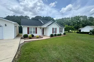 124 Stockbridge Dr, Selma, NC 27576 - Photo 1