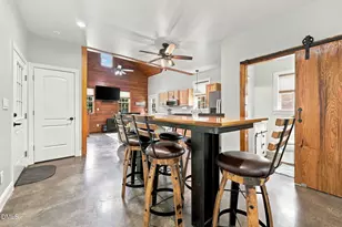 900 S Arendell Ave, Zebulon, NC 27597 - Photo 50