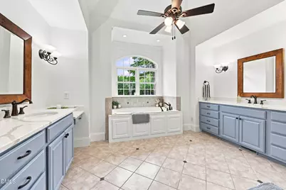 900 S Arendell Avenue, Zebulon, NC 27597 - Photo 26