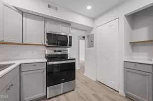 220 Elizabeth St, Chapel Hill, NC 27514 - Photo 14