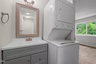 220 Elizabeth St, Chapel Hill, NC 27514 - Photo 22
